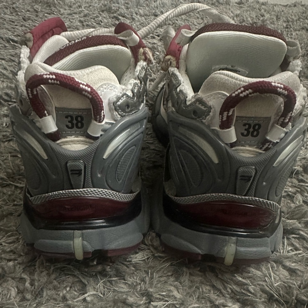 Balenciaga Runner Sneaker, Burgundy - Picture 11 of 11
